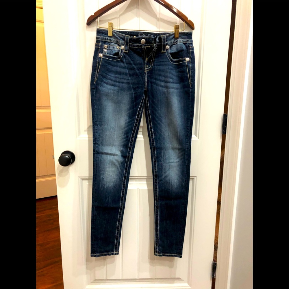 Miss Me skinny jeans, size 28